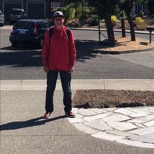 Meet your Posher, Josh